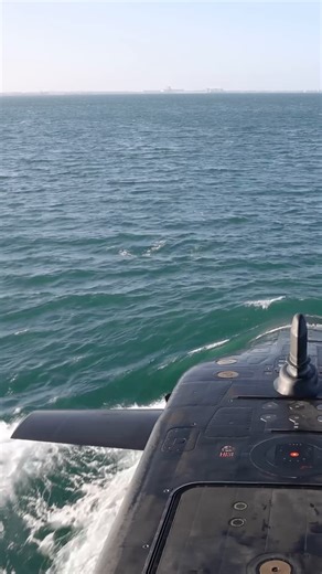 #RoyalNavy and #AusNavy history in the making 🤝 HMS Anson’s visit marks another significant milestone for our #AusNavy crew, who will gain knowledge, and maintenance expertise that are essential for Australia’s future nuclear powered submarine capability. The AUKUS partnership continues to strengthen our shared commitment to security, stability, and a safer Indo‑Pacific region. | Royal Australian Navy