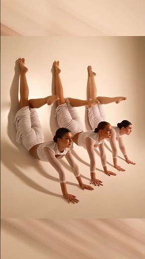 🇺🇦 Model poses for photoshoot📸 Acrobatics. Models Svetlana and Elizabeth and Anna