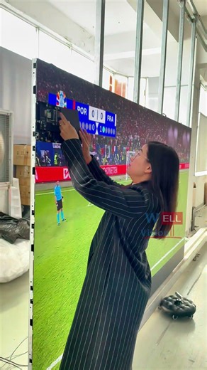 On-site video | Installing LED display modules #wellvision #ledscreen