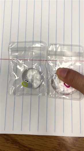 I’m a huge fidget toy person so these are a few of my fidget toys that I have at work. I also have others that are my go-to but they literally cannot be shown because they are filthy 😂. Which one is your favorite?? #squishy #tabasquishy #fidgettoys #fidgetasmr #asmr