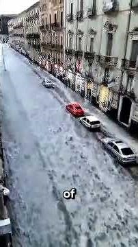 BE CAREFULL!! The Most Sudden Way to Lose Everything: Flash Flood Warning! 🌊 😭 #shorts