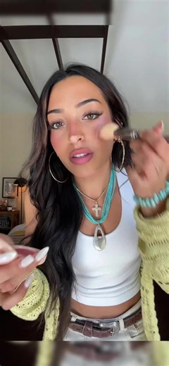 Top Makeup Tutorial You Can't Miss