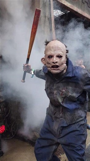 He Came Through The Fog #hauntedhouse #jumpscare #scarecam