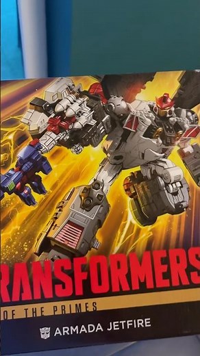 WOW review incoming. #transformers #armada #jetfire #figures #toys #ageoftheprimes #combiner #prime
