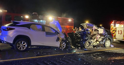 Family of 5 killed in Georgia head-on crash after 77-year-old man drives wrong way