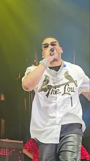 Experience the Epic Energy of Nelly Performing 'E.I.' Live in St Louis! 🔥🔥🔥
