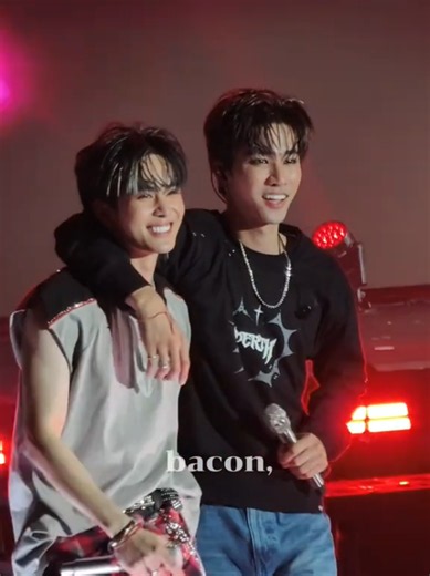 เพิร์ธแซนต้า: พี่เพิร์ธอยู่ที่ไหน แซนต้าก็อยู่ที่นั่น