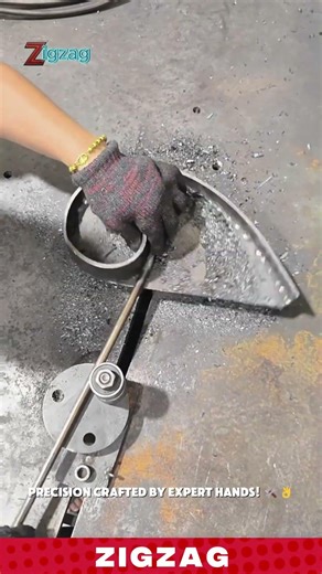 Versatile & Manual Metal Bender for Shaping and Ornamenting in Custom Workshops