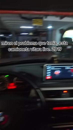 #homefixautomotriz #mecanico #electricoautomotriz #mecanicoadomicilio #vitaralive Conclusión: La falla no era el alternador como parecía al inicio. El problema real era la batería, que ya no sostenía el voltaje bajo carga, bajando incluso a 7–9 voltios, lo que hacía que la camioneta se apagara y no volviera a encender. Después de realizar el cambio de la batería, la camioneta quedó operando normal y, tras 5 días de prueba, no volvió a presentar la falla. Esto confirma que un buen diagnóstico evi