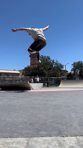 Stereo Classics @clintscorner 👑 Clint Peterson on his board and looking smooth as ever. Yeah Clint! 🎷🎷 #StereoClassics #Stereosince92 | Stereo Sound Agency