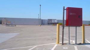 Why U.S. malls are disappearing