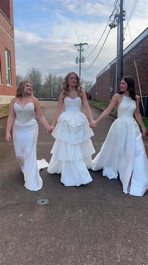 Stunning Dresses for Your Final Show