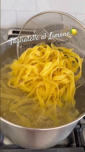 Tagliatelle al Limone ~ Easy Creamy Lemon Pasta with Spinach