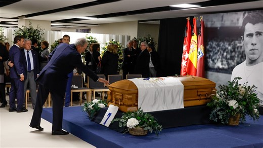 Último adiós a Amancio Amaro en el Santiago Bernabéu: "Ha hecho mucho por el Real Madrid y por el fútbol mundial"