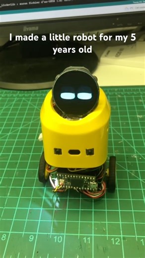 Cute little robot #diy #robot #cute #amazing #toys #funny