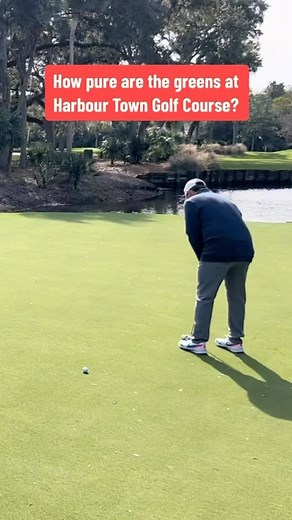 Harbour Town Golf Course ar Sea Pines Resort is the best conditioned golf course year round that we have ever seen. It’s ALWAYS PERFECT. #hiltonhead #hiltonheadgolf #harbourtowngolflinks | Hilton Head Livin