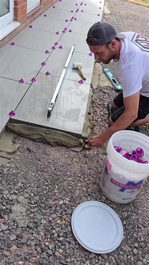 Come and lay a porcelain tile with me 👌 #fyp #tiktok #foryoupagereels #fyppp #carpenter #DIYProjects #diyideas #landscapepainting #diyhomedecor #timber #landscape | Rob Knight Landscapes