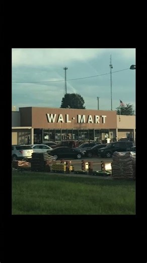 I Miss Brown Wal-Mart #walmart #memories #nostalgia #brownwalmart #80s #90s #tobattovisiontv