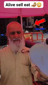 Alive seafood on the plate 😳 Don’t miss this! #SeafoodLoversUSA #EatingLive #FreshCatch #OMG #Amazing | Seafood Heaven