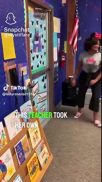 Disney Themed Classroom Decor Ideas | Amazing Teacher Transformation