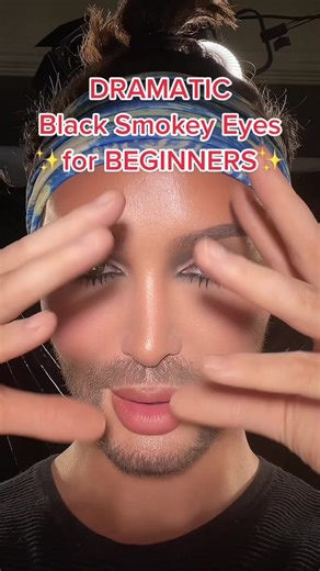 Dramatic Black Smokey Eye Tutorial for Beginners