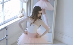 That Ballerina Style White Sweetheart Leotard & Pink Legwarmers