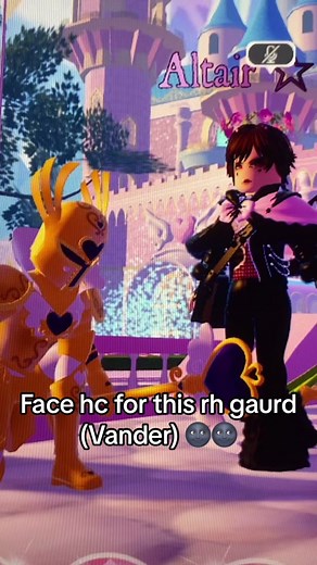 Royale high tiktok 🤪🤪🤪 #royalehigh #roblox #royalehighgaurd | royale high guards