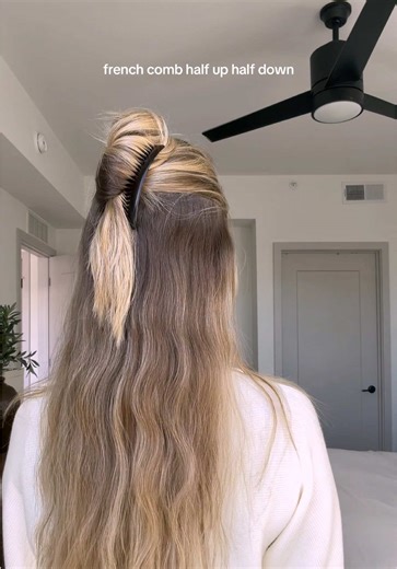 First Time Using a French Comb: My Hair Tutorial