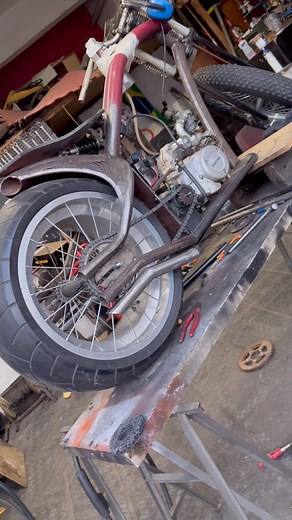 1.3M views · 10K reactions | Gambiarra do dia (escapamento) 酪 | O Mestre da Gambiarra | Facebook