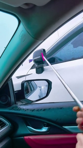telescopic mirror cleaner