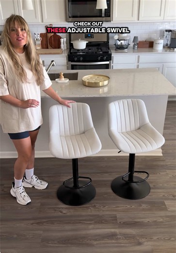 Modern swivel bar stools with adjustable height, comfortable padded seats, and a sleek design that instantly elevates your kitchen island, breakfast bar, or entertaining space. #homedecor #kitchenupgrade #barstools #interiordesign #homefinds