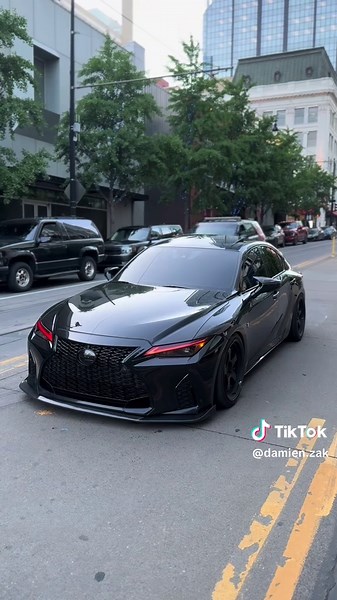 Explore the Lexus IS 350: A Comprehensive Review