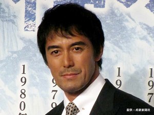 阿部寛が結婚した妻はどんな人？　子供との関係性に「ちょっと意外かも」