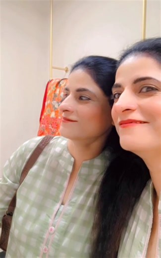 I Tried 3 dresses… Can’t Decide Which One Looks BEST! 👔🤯 #shorts #foryou #dailyshorts #fashion