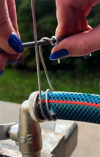 The Perfect Pipe Connection Made Easy | 5-Minute Crafts SHORTS