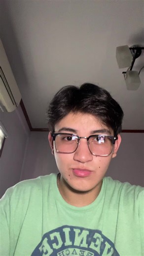 Stylish Glasses for Men: Discover the Best Options