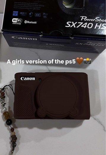 Canon SX740 HS: A Gift from Me to Me
