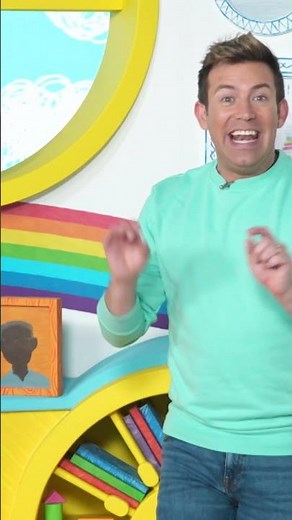 Let's play Guess the Animal with Derek in the Milkshake! Studio