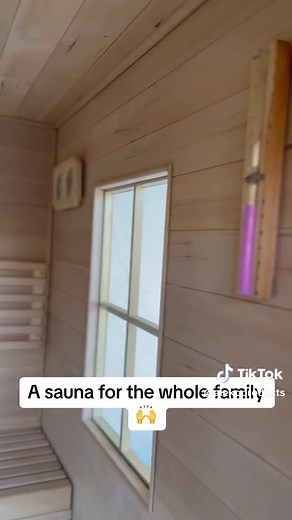 Sauna family time or group hangs in the sauna with friends? Our 8-person models are the perfect solution.