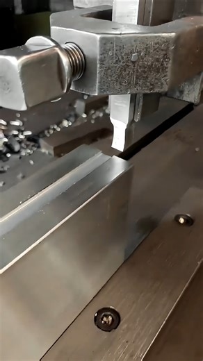 High-precision slot cutting process - Why Work Hard When Machines and tools Work Smart?