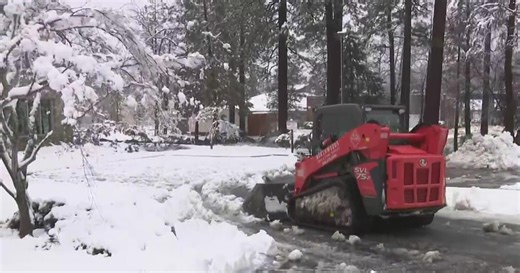 Grass Valley blanketed as snow levels drop in Sierra Foothills