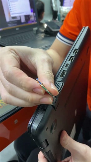 Nguyen Gia Computer - Too deep inserted #maytinhnguyengia #laptop #pc