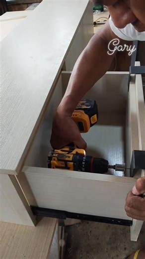 "Paano Mag-install ng Drawer Front: Isang Step-by-Step na Gabay" #alwagingpulpol #diskarte #cabinetmaker #cabinetmaking | Edgardo Ignacio