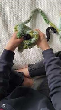 A short tutorial how to make a stress ball! I have a full length, in-depth tutorial on my channel!