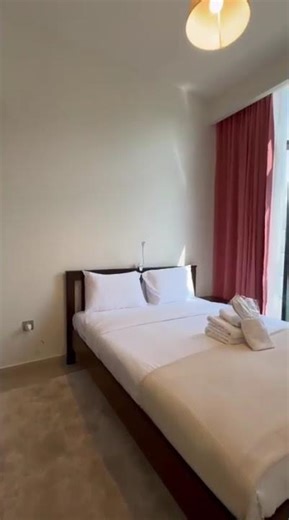 Azizi Riveria - 1 bed
