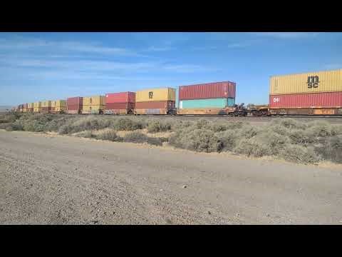 WB BNSF Port Stack/Domestic Intermodal Train At Hodge CA! #bigbossrailfanner