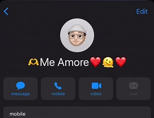 Exploring Mobile Interface Features for Messaging
