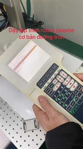 #khucongnghiep #trending #robot #hoctiengtrung #congnhan #daylaptrinh #xuhuong dạy lập trình đường tròn cơ bản #janome