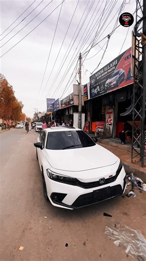 TINT ON RS STYLE #carshorts #noor_illahi_autos #carmodifications #civicrs #civic #carslover #tint