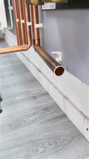 This ratchet pipe cutter slices through stainless steel, copper, and aluminum in seconds with one-hand operation—clean edges, zero debris, maximum control! ✨📏 | Brighnow-f